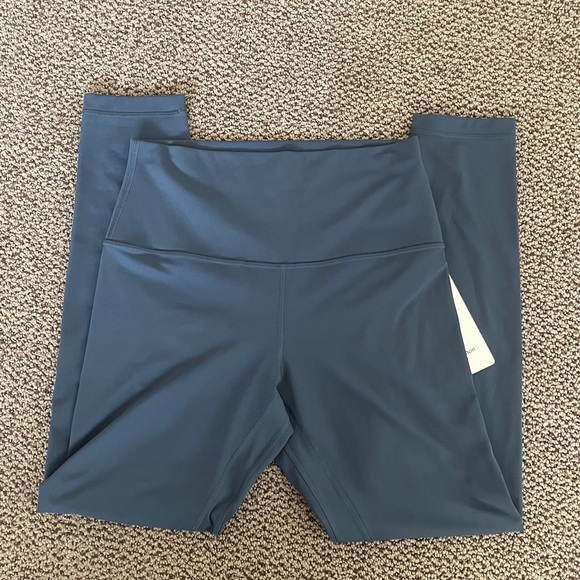 NWT Lululemon align legging - Picture 2 of 8
